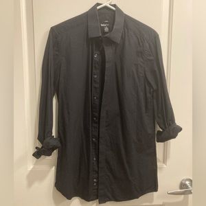 Bar III Men’s long sleeve classic black button-down. Size Small/14-14.5 neck.